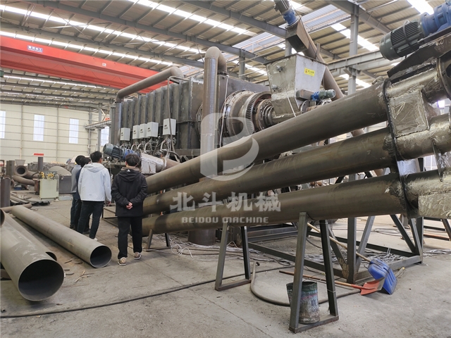 广东客户对我公司的布条91香蕉视频污污污污污污机进行深入考察